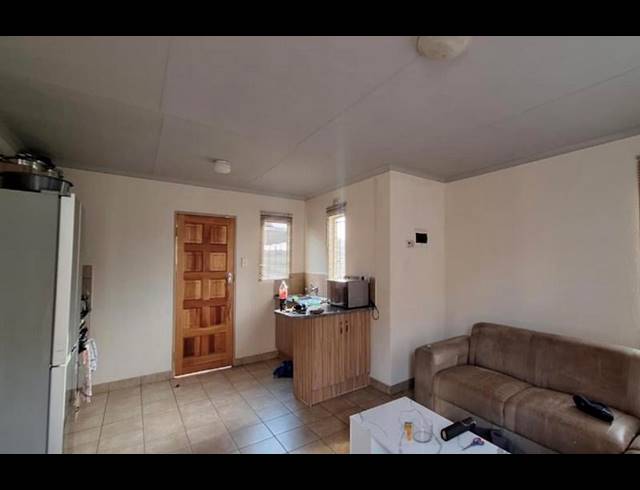 3 BEDROOM HOUSE FOR SALE IN ALBERTSDAL